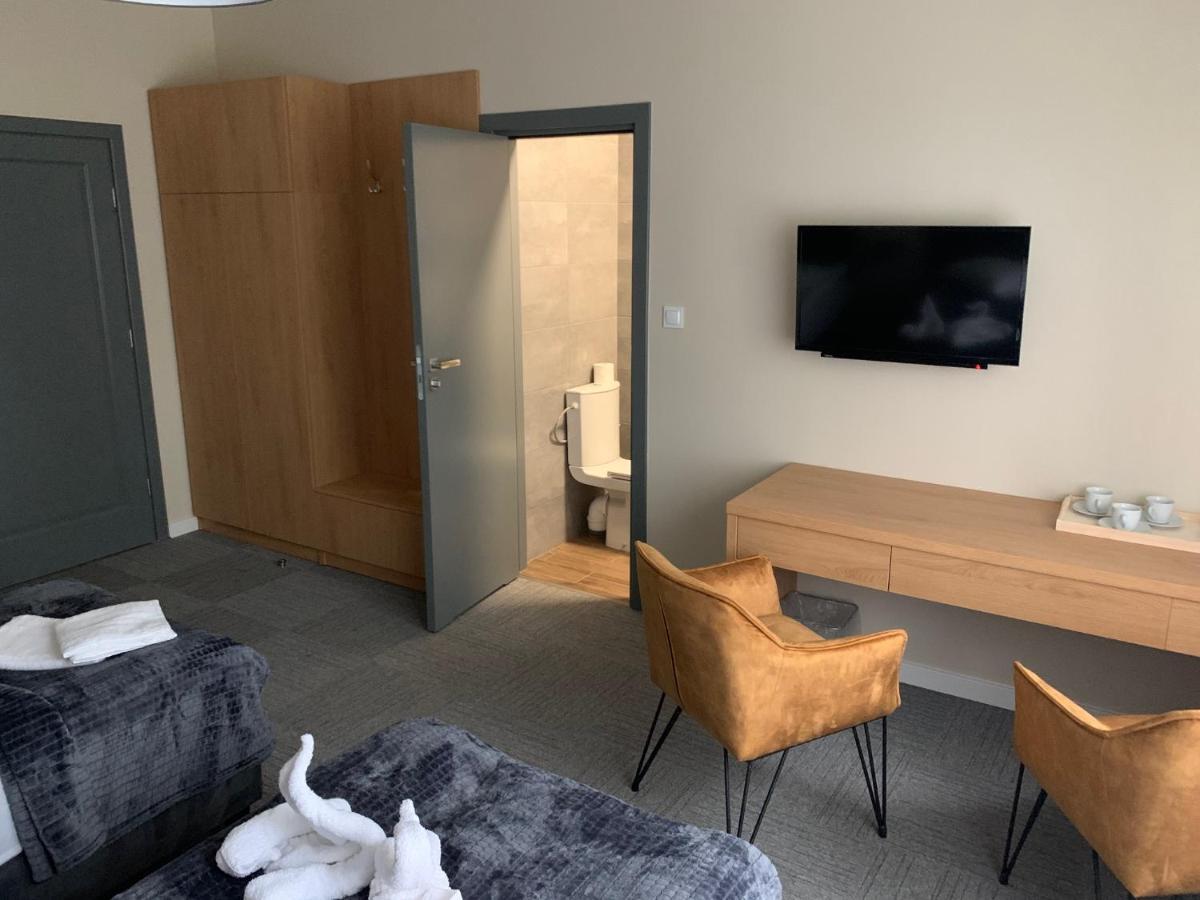 Vesna Rooms Mtp Poznań Esterno foto