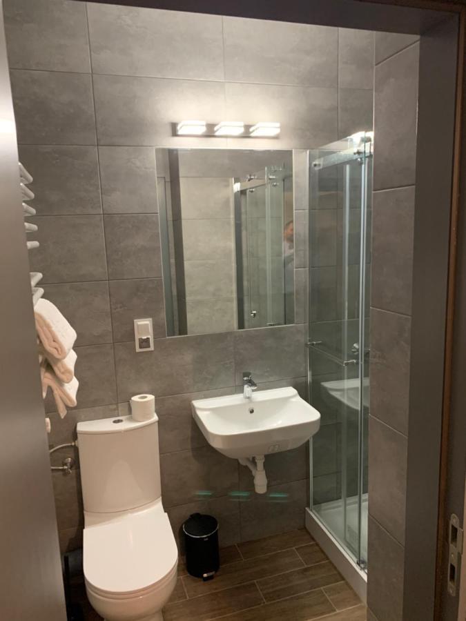 Vesna Rooms Mtp Poznań Esterno foto