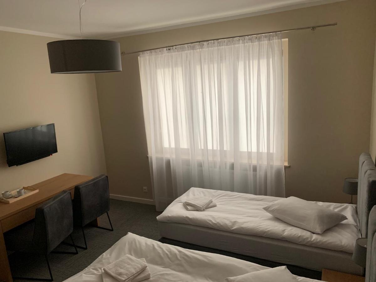 Vesna Rooms Mtp Poznań Esterno foto